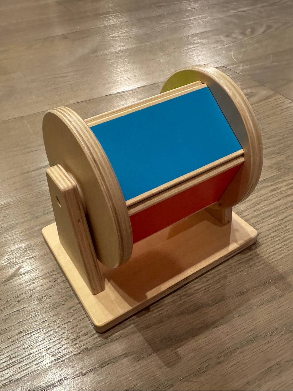 Wooden Spinning Learning Drum Toy - Blue & Red